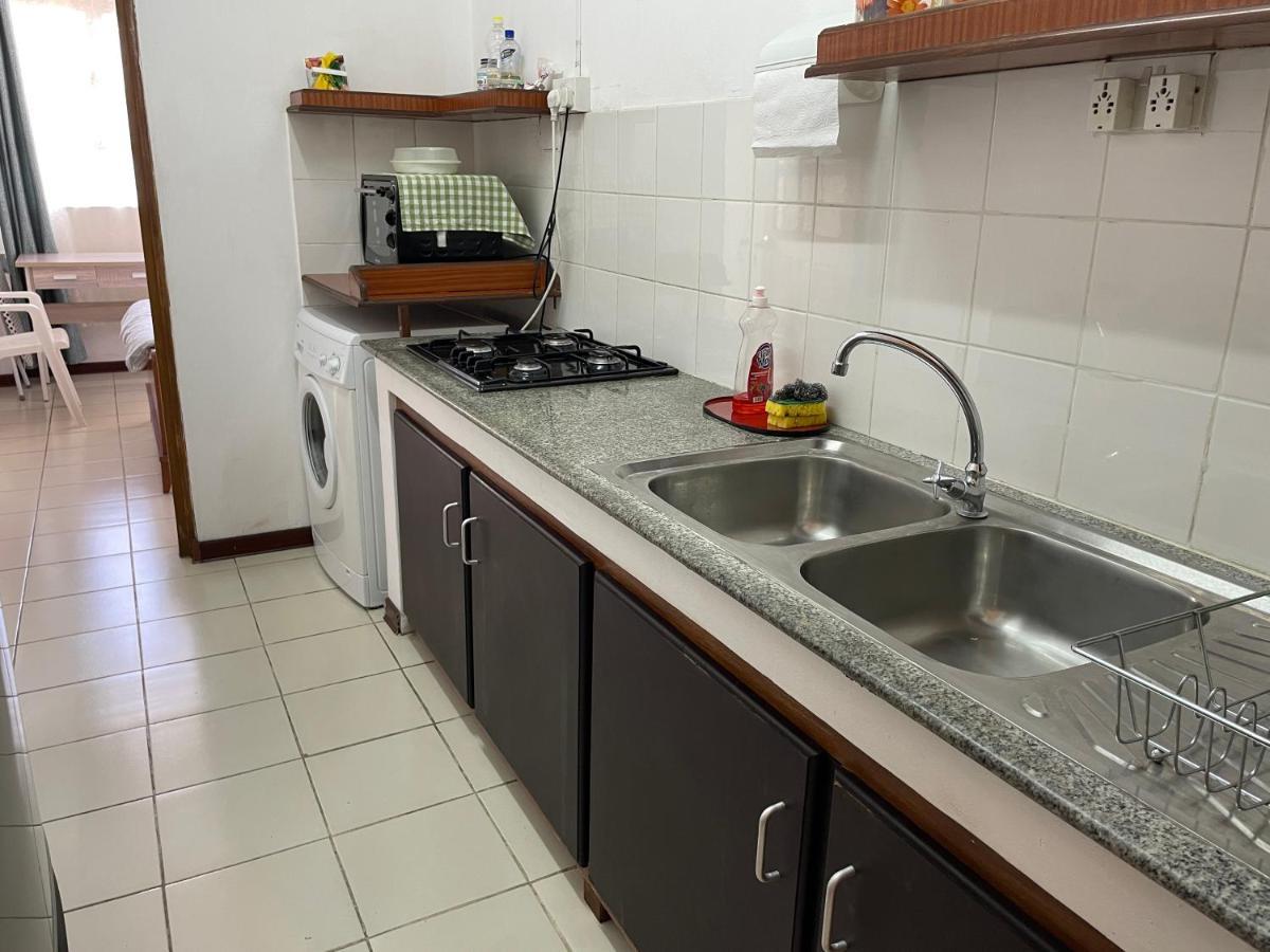 Private Apartment Wakin Residence, City Centre, Порт Луи Екстериор снимка