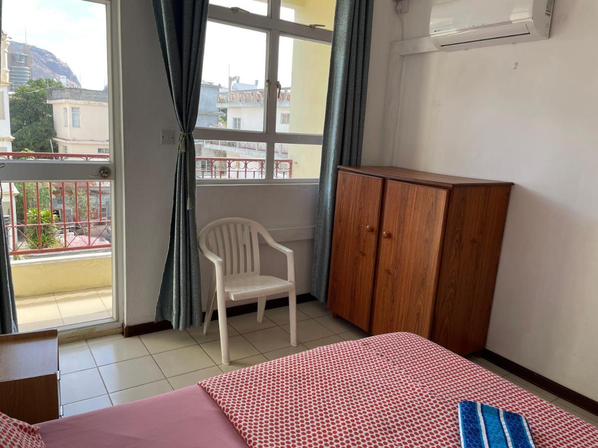 Private Apartment Wakin Residence, City Centre, Порт Луи Екстериор снимка